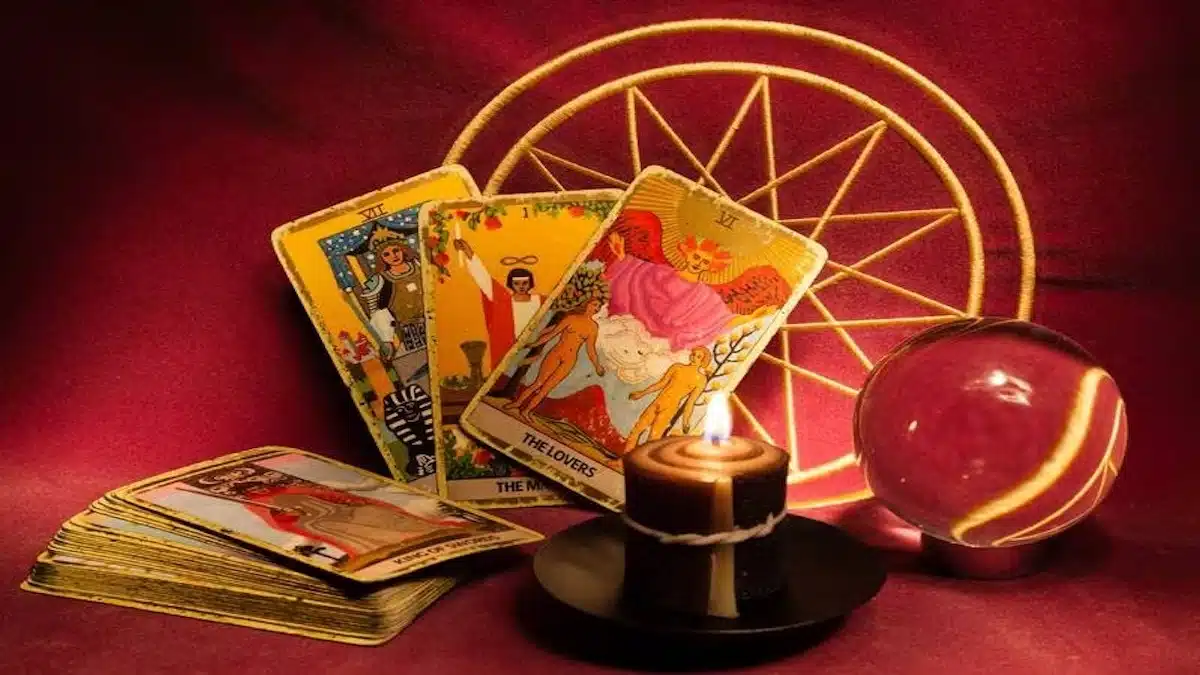 Découvrez la carte de tarot qui vous aidera à atteindre la chance et l'amour avant fin janvier